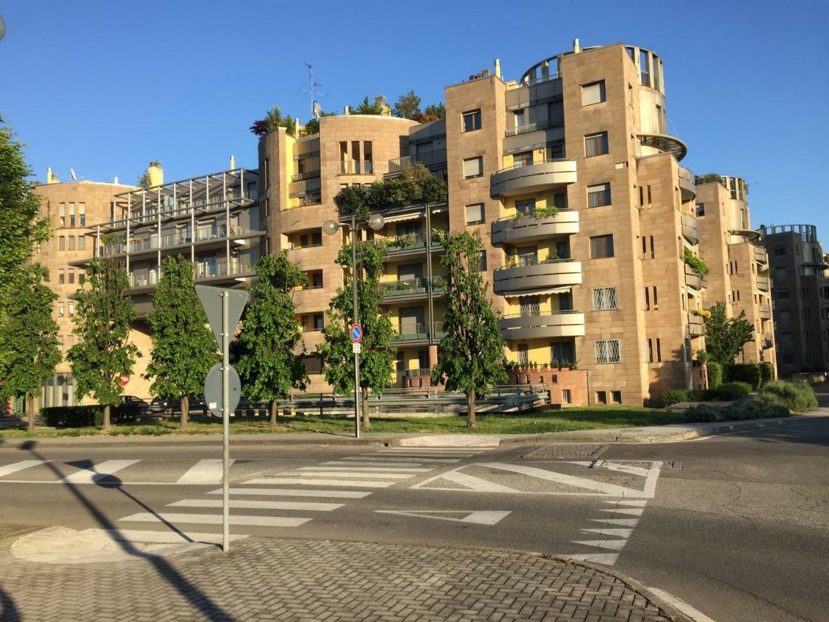 Villa Cozy Penthouse San Donato Milanese Esterno foto
